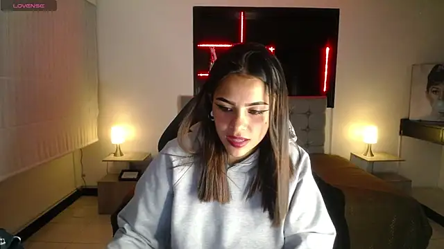  chloe 1 online show from March 4, 2026, 12:46 pm