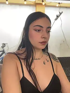 Snapshot of Morgana_Pink chatting on July 15, 2026, 6:37 pm Morgana Pink online show from July 15, 2026, 6:37 pm