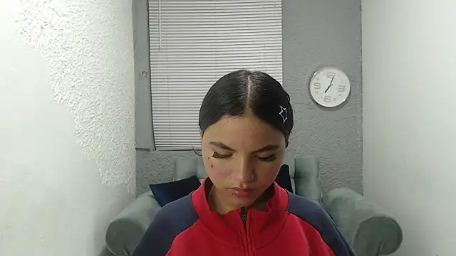 Snapshot of kimmyfuckass chatting on May 12, 2026, 12:11 pm kimmyfuckass online show from May 12, 2026, 12:11 pm