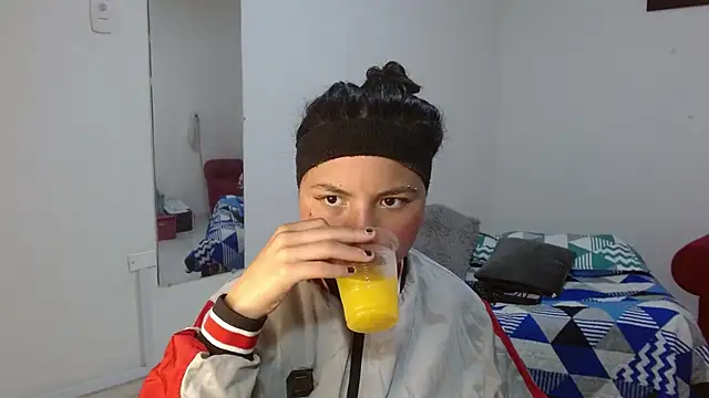 Snapshot of kimmyfuckass chatting on June 25, 2026, 12:21 pm kimmyfuckass online show from June 25, 2026, 12:21 pm