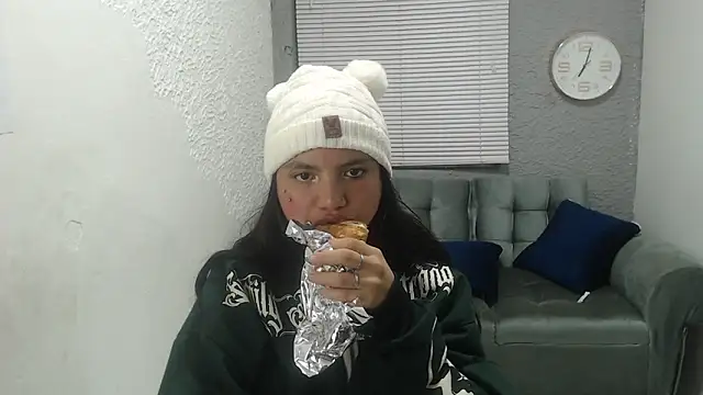Snapshot of kimmyfuckass chatting on April 20, 2026, 12:19 pm kimmyfuckass online show from April 20, 2026, 12:19 pm