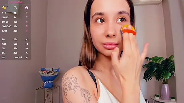 LaceyLettman online show from April 13, 2026, 12:53 pm