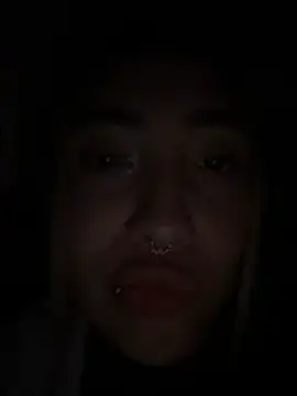 ManuelaVeeleez online show from April 15, 2026, 3:56 am