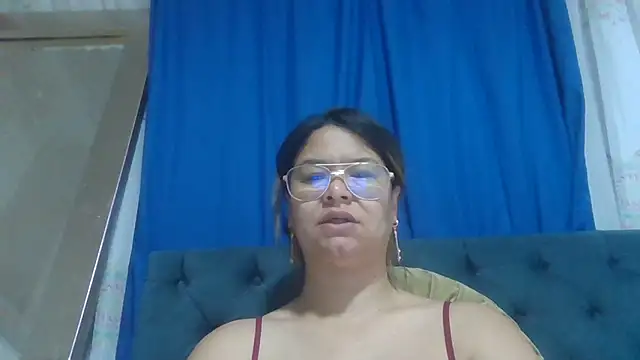 Jiwon Han online show from April 29, 2026, 11:55 pm
