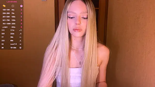 YawingSanguine online show from March 25, 2026, 3:44 pm