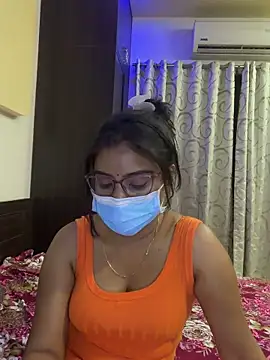 Snapshot of nikki_catz chatting on March 3, 2026, 2:13 pm nikki catz online show from March 3, 2026, 2:13 pm