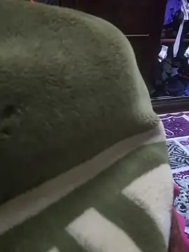 Snapshot of Pop1977 chatting on April 2, 2026, 1:51 pm Pop1977 online show from April 2, 2026, 1:51 pm