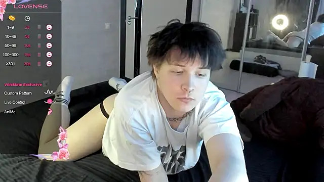 MIya Chinen online show from March 9, 2026, 4:32 pm