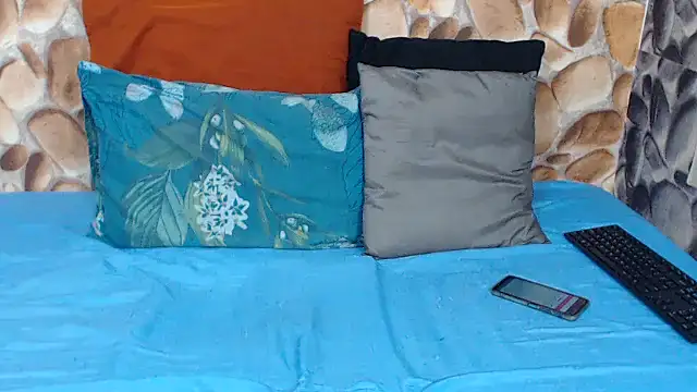 BadAss Bee online show from March 31, 2026, 6:32 pm