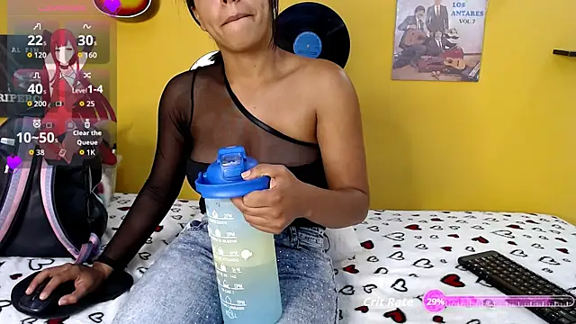 lilithevil32 online show from March 5, 2026, 2:08 am