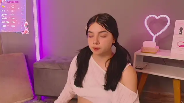 Im Elaris online show from April 16, 2026, 2:18 pm