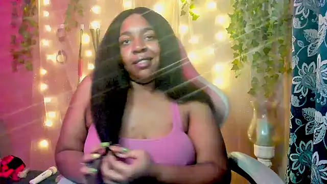 Goddess MercedesRedd online show from April 18, 2026, 1:35 pm