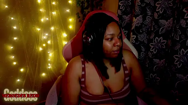 Goddess MercedesRedd online show from July 18, 2026, 5:10 pm