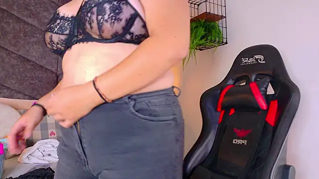 AmatistaSky   online show from June 22, 2026, 10:34 am