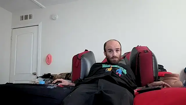 CirclingClass online show from November 26, 2025, 10:32 pm