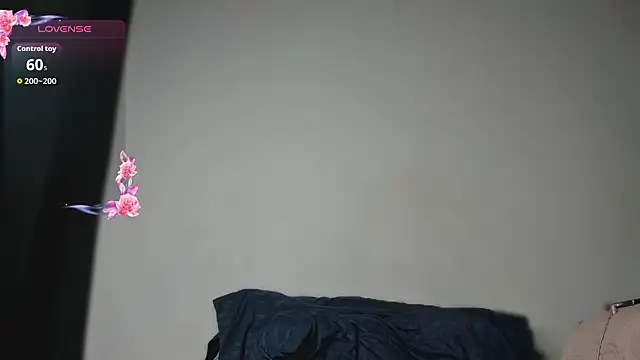 Pamelaa moon online show from March 23, 2026, 12:05 pm