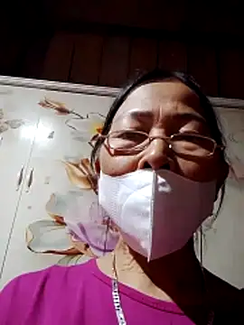 Sky-rain98 online show from April 3, 2026, 3:51 pm