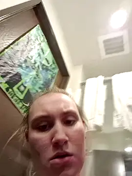 luckilyfound4 online show from March 12, 2026, 10:19 am