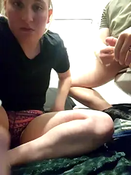 luckilyfound4 online show from March 17, 2026, 12:02 am