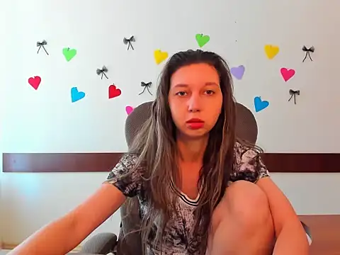 Ellina Star online show from April 8, 2026, 8:05 am