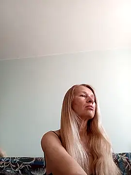 ViktoriaSexi1 online show from April 6, 2026, 5:52 am