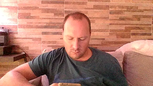 lustonfan online show from March 26, 2026, 11:52 am