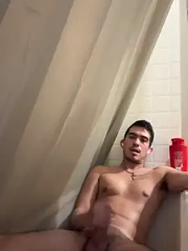 papichulo102099 online show from March 19, 2026, 7:25 pm