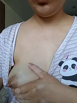 Emi hot1 online show from April 7, 2026, 6:48 am