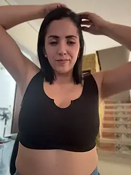 SamanthaWalker  online show from June 30, 2026, 9:37 pm