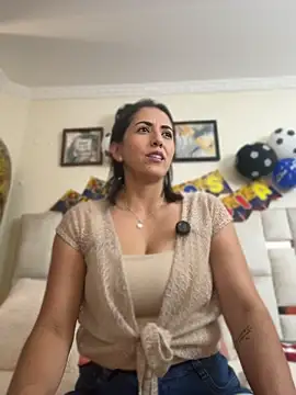 SamanthaWalker  online show from July 11, 2026, 3:56 pm