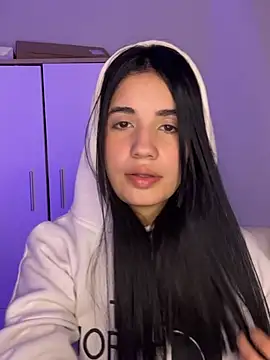 Lucy engel online show from May 20, 2026, 2:08 am