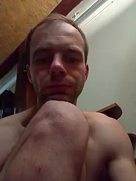 MatusCaddy online show from May 30, 2026, 2:51 am