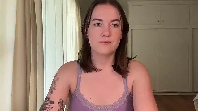 summerxo online show from March 19, 2026, 6:08 pm