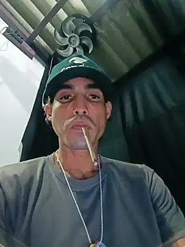 soyxx18 online show from May 17, 2026, 1:38 am