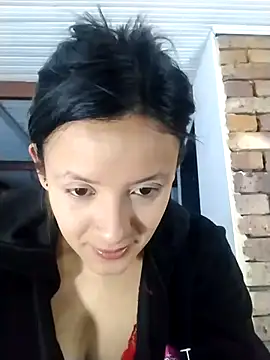 Snapshot of CynthiaMore chatting on May 11, 2026, 3:29 pm CynthiaMore online show from May 11, 2026, 3:29 pm