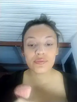 Snapshot of CynthiaMore chatting on May 17, 2026, 2:28 pm CynthiaMore online show from May 17, 2026, 2:28 pm