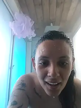 Snapshot of CynthiaMore chatting on May 4, 2026, 1:14 pm CynthiaMore online show from May 4, 2026, 1:14 pm