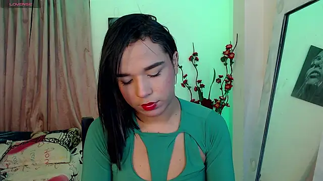 Candyy doll   online show from March 17, 2026, 8:39 am