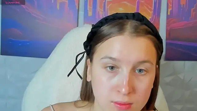 Xenia paradise online show from May 6, 2026, 12:25 am
