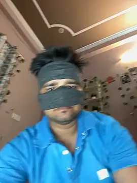 Snapshot of your_bhabhi_love chatting on March 29, 2026, 5:14 pm your bhabhi love online show from March 29, 2026, 5:14 pm