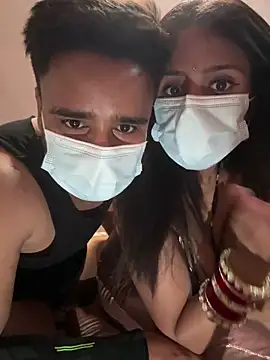 Snapshot of your_bhabhi_love chatting on March 14, 2026, 6:25 pm your bhabhi love online show from March 14, 2026, 6:25 pm