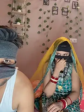 Snapshot of your_bhabhi_love chatting on April 15, 2026, 5:28 pm your bhabhi love online show from April 15, 2026, 5:28 pm