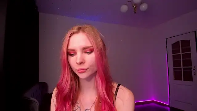 Amelia Rossy online show from March 17, 2026, 10:46 pm