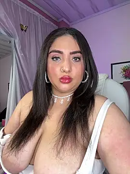 Selenee23 online show from June 12, 2026, 11:30 am