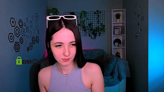 bella dorn online show from May 5, 2026, 12:19 pm