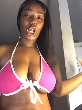 almaseductora online show from May 6, 2026, 11:25 am