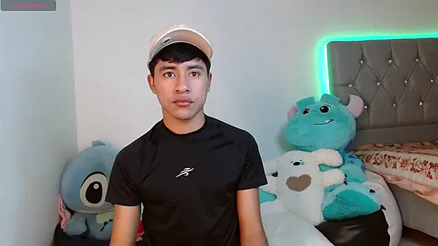 Snapshot of Sebas_fire4 chatting on March 11, 2026, 2:55 pm Sebas fire4 online show from March 11, 2026, 2:55 pm