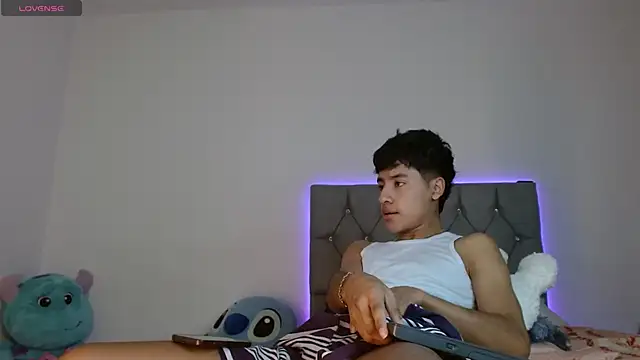 Snapshot of Sebas_fire4 chatting on May 15, 2026, 11:47 pm Sebas fire4 online show from May 15, 2026, 11:47 pm