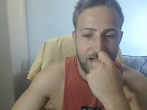 BlondEagleMuscle online show from August 5, 2026, 7:35 am