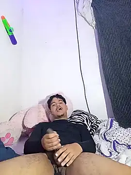 Motiking online show from March 8, 2026, 1:22 am